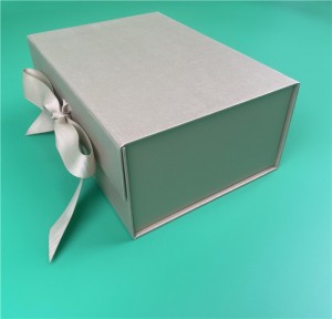 Recycled custom nga dimensyon folding gift box nga adunay ribbon bow