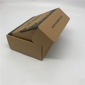 Brown color recycled mailing carton box