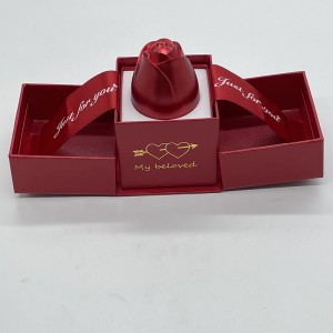 Kotak hadiah barang kemas reka bentuk unik jualan panas dengan jalur reben untuk cincin