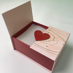 Luxusná kozmetická baliaca krabička s dizajnom zlatej fólie