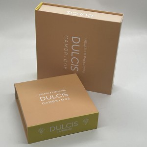 Luksusa deserta iepakojuma kaste ar papīra sadalītāju