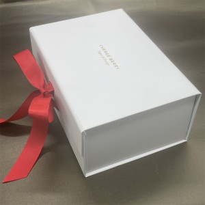 Forrón eladó Luxus kartonból összecsukható ajándékcsomagoló doboz szalagos masnival