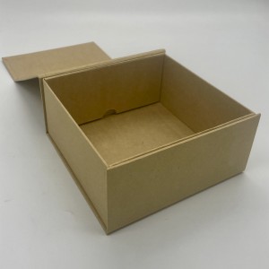 Caixa d'embalatge de regal plegable reciclada de paper artesanal respectuós amb el medi ambient