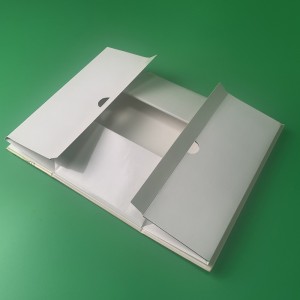 Опаковъчна кутия от рециклирана тишу хартия