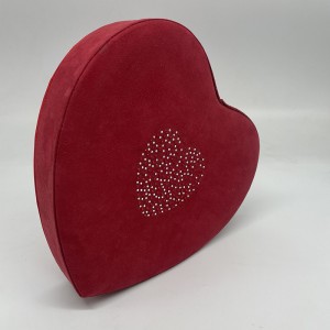 Тансаг зэрэглэлийн зүрхний хэлбэртэй шоколадны хайрцаг