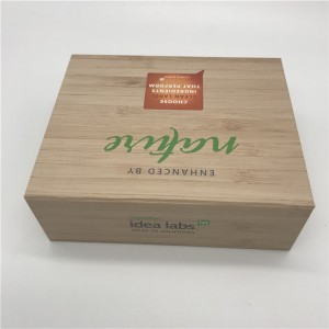 Magarbong Paper Cardboard Gift Box na May Foam Insert At Magnet na Pagsasara