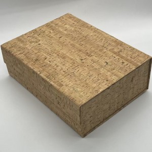 recycled cardboard gift box