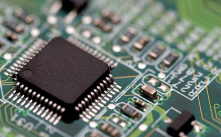 L'IC è un componente chiave di un circuito stampato, come determinare se è nuovo o usato?
