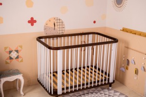 White&Brown Baby Crib,Baby Furniture,Wooden Bed