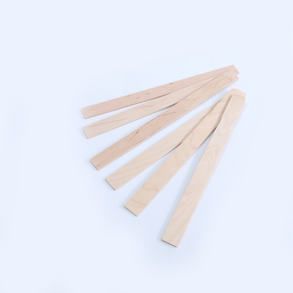 Natural birch and poplar paint paddle with smooth surface Featured Image