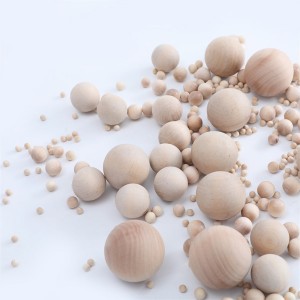 Wood round ball plain natural assorted sizes  for crafting decoration and DIY handicrafts