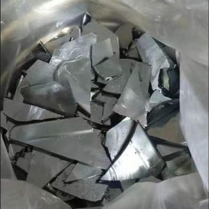 Prezzu di fabbrica Selenium metal 99.95% Se lingotto CAS 7782-49-2