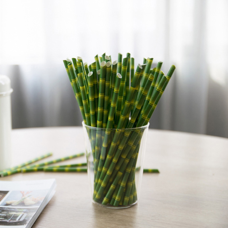 What is the correct way to use paper straws？