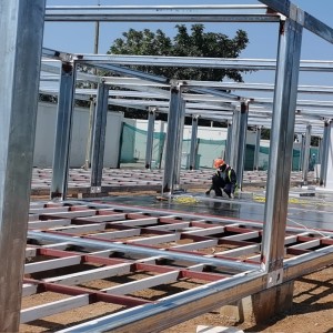 Best Light Steel Anti-Seismesch Prefab Detachable Container House Quick Assemble Prefabrizéiert Movable Construction