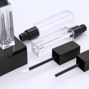 6,5 ml kvadratisk flytende leppestiftrør matt svart frostet tilpasset lipglossflaske med tom børstebeholder
