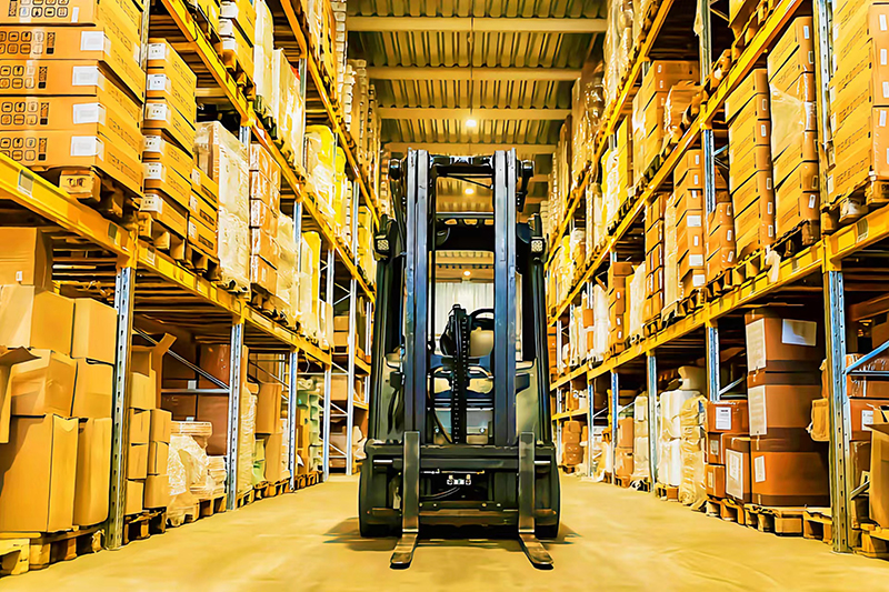 Dubai’s New Electric Forklift Charger Set To Revolutionize Industrial Operations