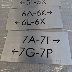 Semne de metal gravate personalizate ADA Placă Braille din aluminiu gravată Placă de metal periată Semn de depășire