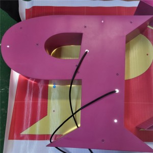 Kiinan mukautetut 3D-keinovalokyltit ulkokylttivalaistus Business-logo Led-neonkirje ylittää kyltti