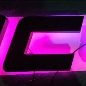 Tanda Tembok 3D Adat Warna RGB Led Backlit Lighting Logo Usaha Led Backlit Letter Exeed Sign