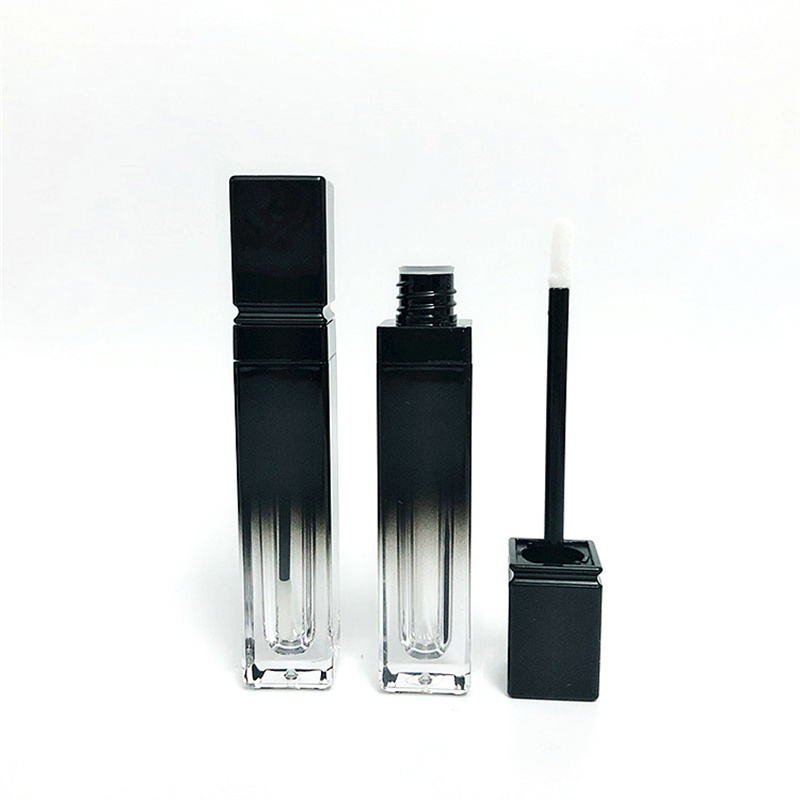 2023 New Product Matt Black Cosmetic Empty Lip Gloss Tube Container