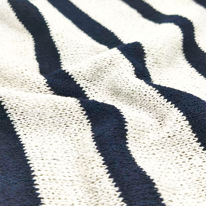 Polyester vs. Cotton Spandex: Top Pick for Comfort Apparel