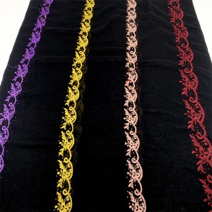 Colorful embroidery with strong three-dimensional sense