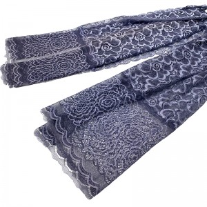 Beautiful lace scarf Large rose pattern Women’s scarf