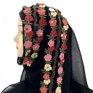 Delicate rose border scarf  Women’s scarf As beautiful as flowers