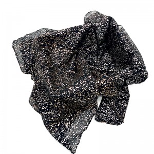 Sprinkle some pattern bronzing scarf Black gold collocation Muslim scarf