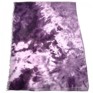 The artistic characteristics of tie-dye