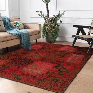 Tradisjonelt rødt persisk teppe i silke til stuen