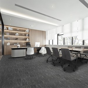 Tugeva kasutusega kontori kaasaegse põrandaga hallid vaibaplaadid