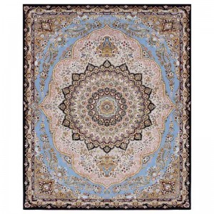 Tradičný mäkký hrubý čierno-zlatý vlnený perzský koberec