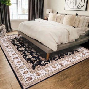 Thảm Ba Tư len lớn màu kem truyền thống trong phòng ngủ