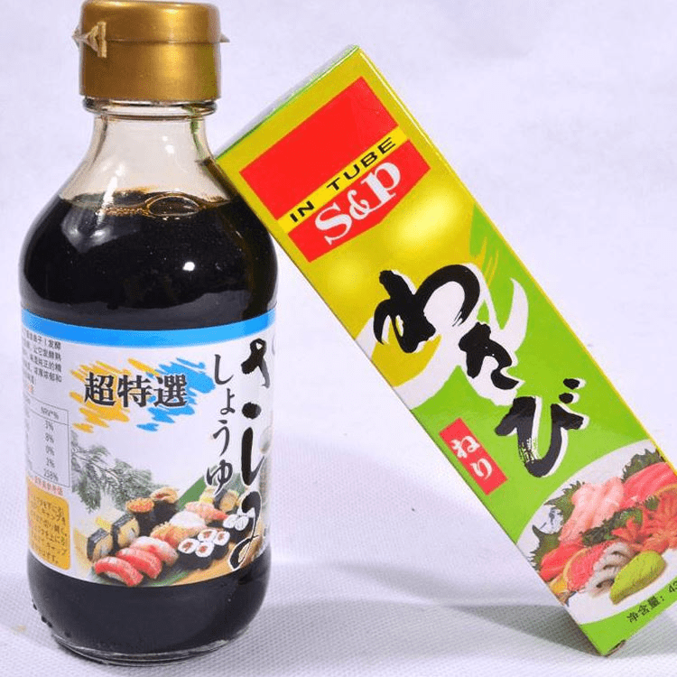 2020 High quality Japanese Sushi Food Wasabi Powder - Japanese Sushi Soy Sauce Fish Plastic Bottle Dark Soy Sauce – Feifan