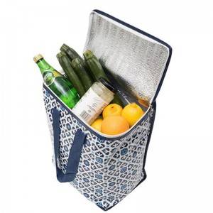 Stylish large capacity food delivery insulated cooler bag