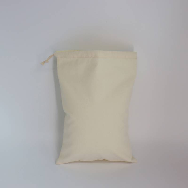 Reusable-Cotton-drawstring-bags-with-custom-printed-logo-(3)