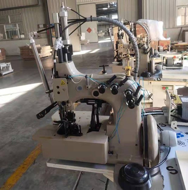 81300A1H double needle overlock sewing machine Featured Image