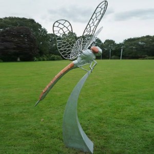 Metal Dragonfly Sculpture Stainless Steel Statue Outdoor Park Sculpture For Sale