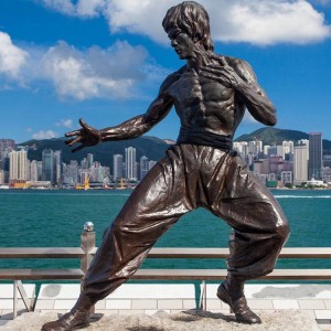 Chinese Kung Fu Superstar Bruce Lee Statue Life Size Famous Human Sculpture For Decoration