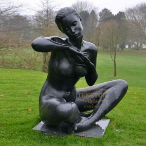 Outdoor Garden Decor Famous European Life Size Female Sitting Bronze Nude Woman Statue