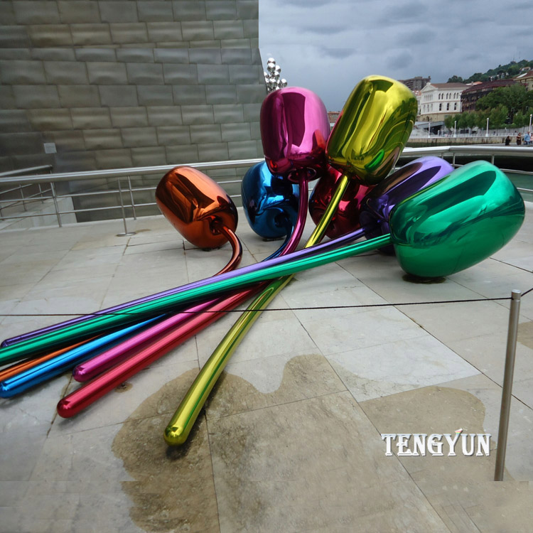 Colorful famous Jeff Koons plated stainless steel Bouquet of Tulips sculpture for outdoor