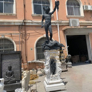 Custom famous bronze Perseus killing Medusa myth statue defeat medusa head with marble base