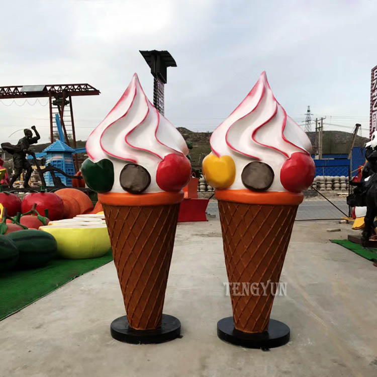 China China Factory Statues Public Decorative Resin Sculptures Colorful Ice  Lolly Fiberglass Ice Cream Cone Ornaments factory and manufacturers
