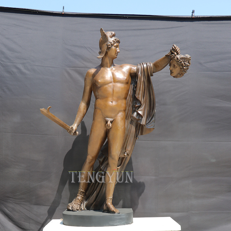 Garden Decorative Perseus Killing Medusa Sculpture Bronze Cast Perseus With The Head Of Medusa Statue (2)