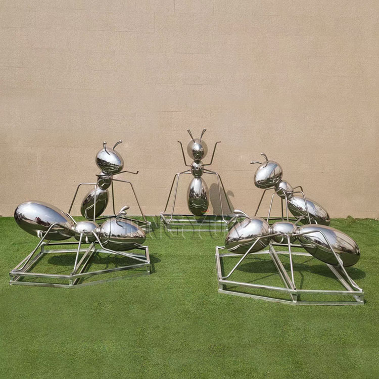 Hot sale big size metal ant sculpture mirror polished  stainless steel ant sculptures