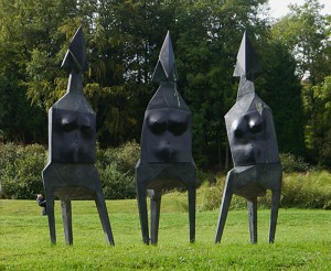 Abstract Lynn Chadwick Statues On Seat Bronze Garden Geometric Figure Sculpture