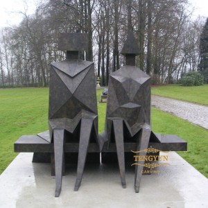 Famous Outdoor Park Decorative Replica Lynn Chadwick Figures Man And Woman Sitting On Bench Abstract Statue