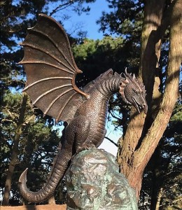 Garden Animal Sculpture Pterosaur Statue Bronze Flying Dragon Water Fountain For Outdoor Decoration