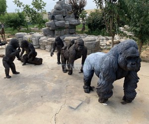 China Cheap price Life Size Animal Statue Life Size Bronze Gorilla Garden Ornament Chinese Supplier